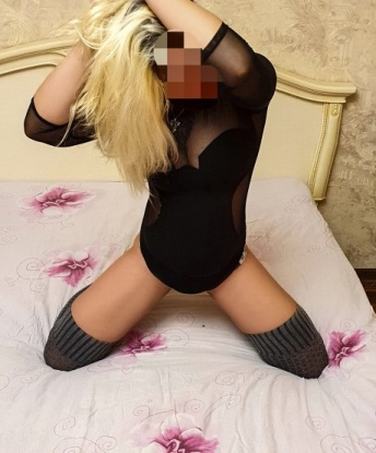Со мной ты окунешься в мир страсти и наслаждения, где каждая встреча будет незабываемой. 🌹
Мои услуги разнообразны: французский, глубокий минет, классический секс, анал, куннилингус и многое другое. Расслабляющий массаж после утомительного рабочего дня - мое кредо. 💆♂️
Мои горячие отзывы и фото говорят сами за себя. Не веришь? Приходи, не пожалеешь! 😉
И да, я живу в Москве и готова пригласить тебя в свою уютную квартиру, где царит атмосфера интимности и загадки. 💋
Буду ждать тебя, чтобы воплотить все твои фантазии в реальность! 🌟 Маша